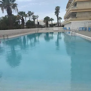 https://apartamento-en-playa-honda.tenerifehoteles.net